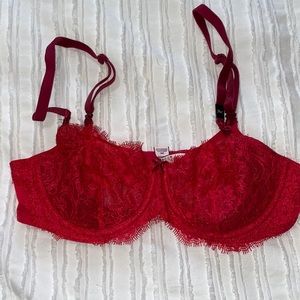 Red lace bra